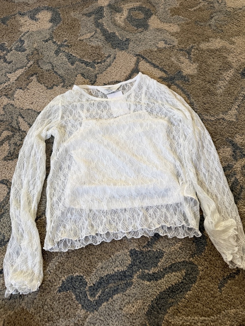 H&M White Lace Long-Sleeve Overlay Top